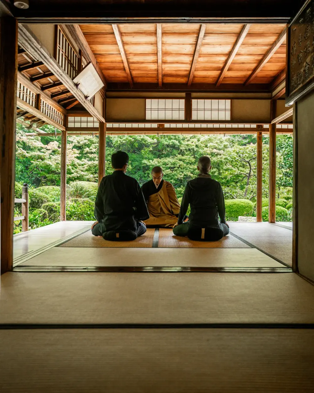 Sit zazen at Shisen-dō, before the gates open